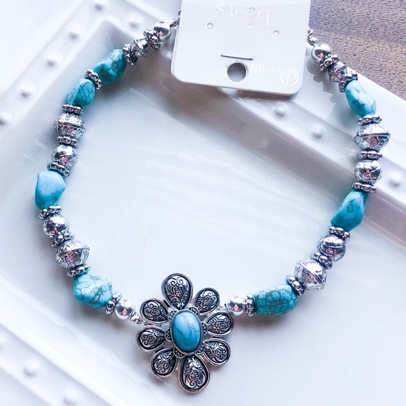 🌷NEW Turquoise and Silver Necklace - Picture 2 of 2